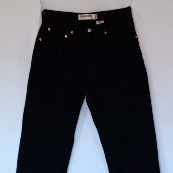 Levi jeans 505 regular fit waist 31...length 36 (new) - Picture 5 of 5